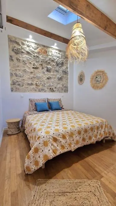 דירות ניס T3 Duplex Cosy & Calme Au Port - Tram 0*,  צרפת